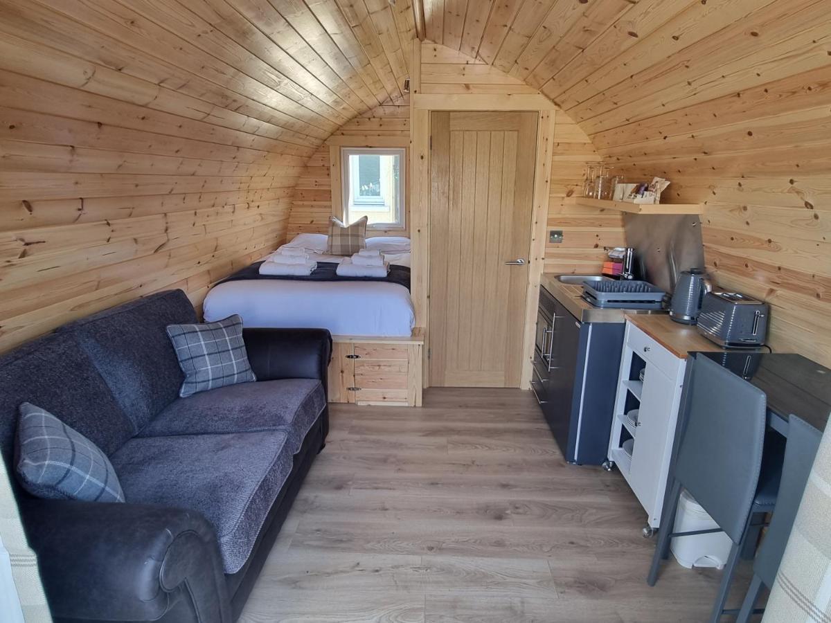 Caledonian Pod. In Caol, Fort William Екстериор снимка
